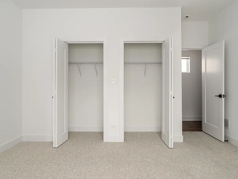 4608 S Indiana Ave #2 — Photo 9