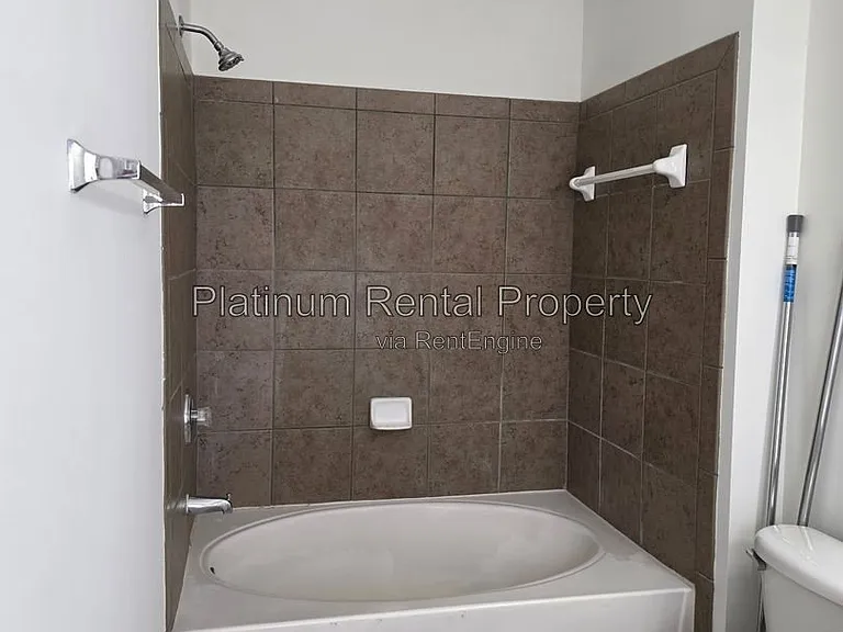 221 Balaban Cir — Photo 86