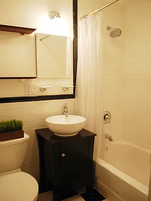 Sold by Sotheby's International Realty | media 19