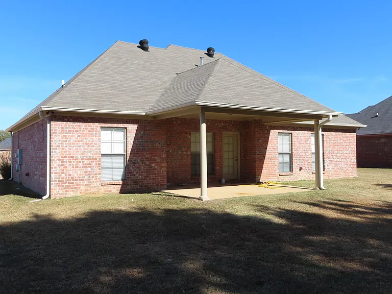 408 Kirkwood Dr — Photo 18