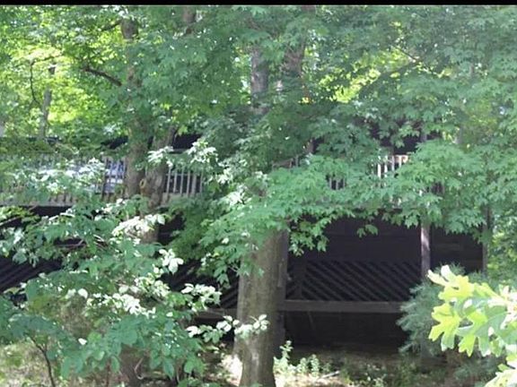 5th image of 219 Melody Dr #221