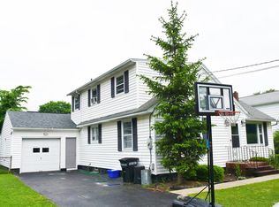 320 Rugby Rd, Syracuse, NY 13203