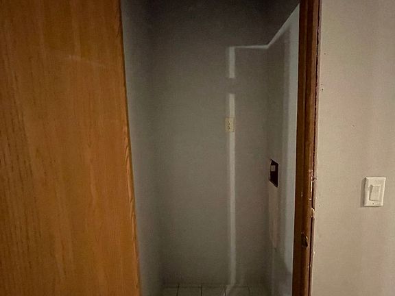 5th image of 81-93 Chittenden Ave #81