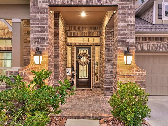 High entryway to welcome guests.