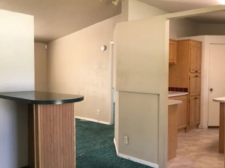 121 Aspenwood Dr — Photo 9