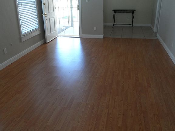 3rd image of 138 I St