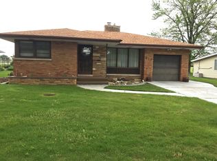 417 8th St, Chicago Heights, IL 60411