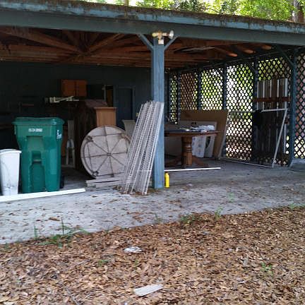 2nd image of 2098 Glendale Blvd