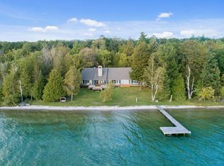 2924 Chippewa Beach Rd, Indian River, MI 49749