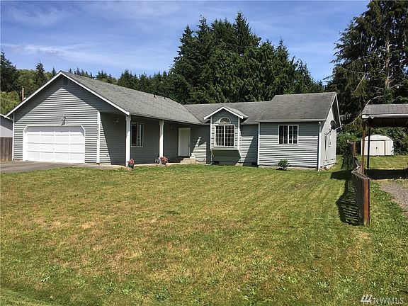 3rd image of 27270 Meadow Cir NE