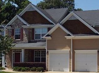 6572 River Island Dr, Buford, GA 30518