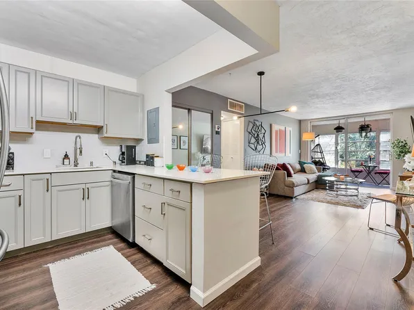 1681 NW 70th Avenue #306, Plantation, FL 33313