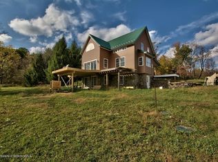 39 Willow Rd, Falls, PA 18615