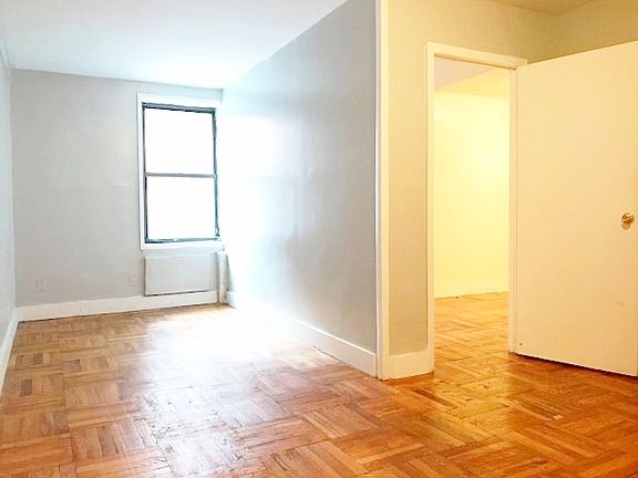 4th image of 253 Clarkson Ave #503