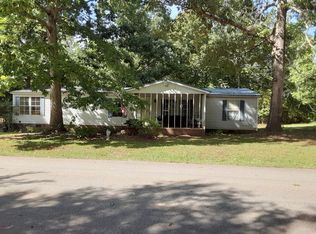 129 Pooles Rd, Gaffney, SC 29341