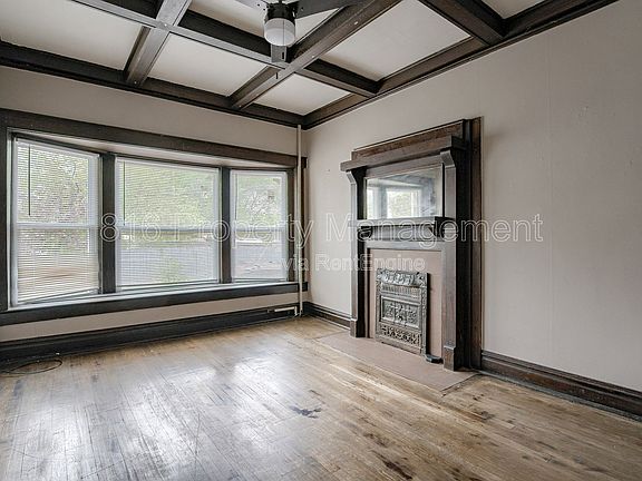 2nd image of 3233 Charlotte St #2S