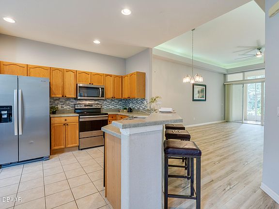 5th image of 121 Sedona Cir