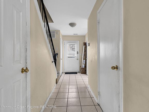 2nd image of 1724 Princeton Avenue