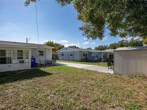 5th image of 2268 Palmwood Dr