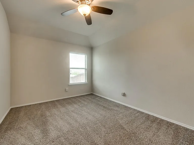 4721 Lazy Oaks St — Photo 25