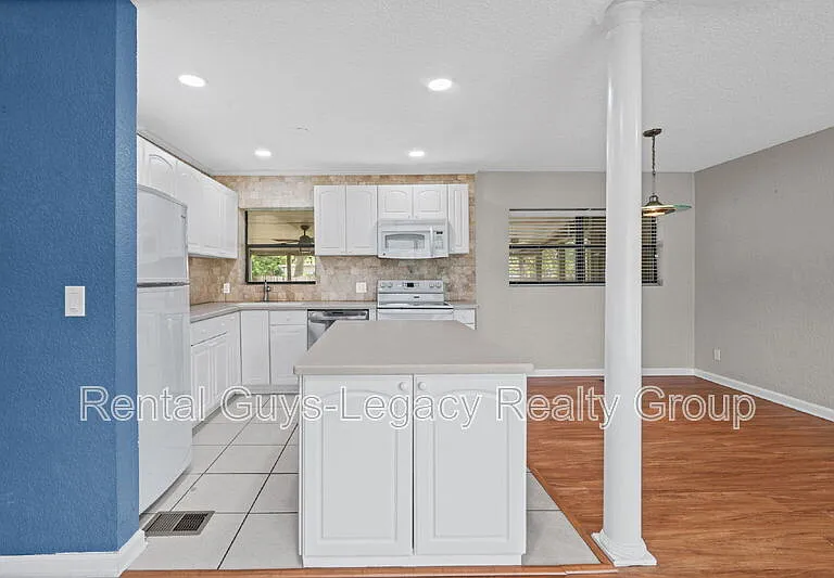 3872 Marianna Rd — Photo 10