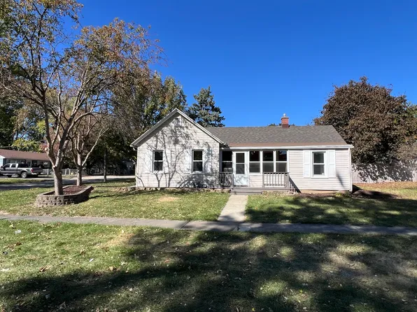 103 E Jones St, Plano, IL 60545