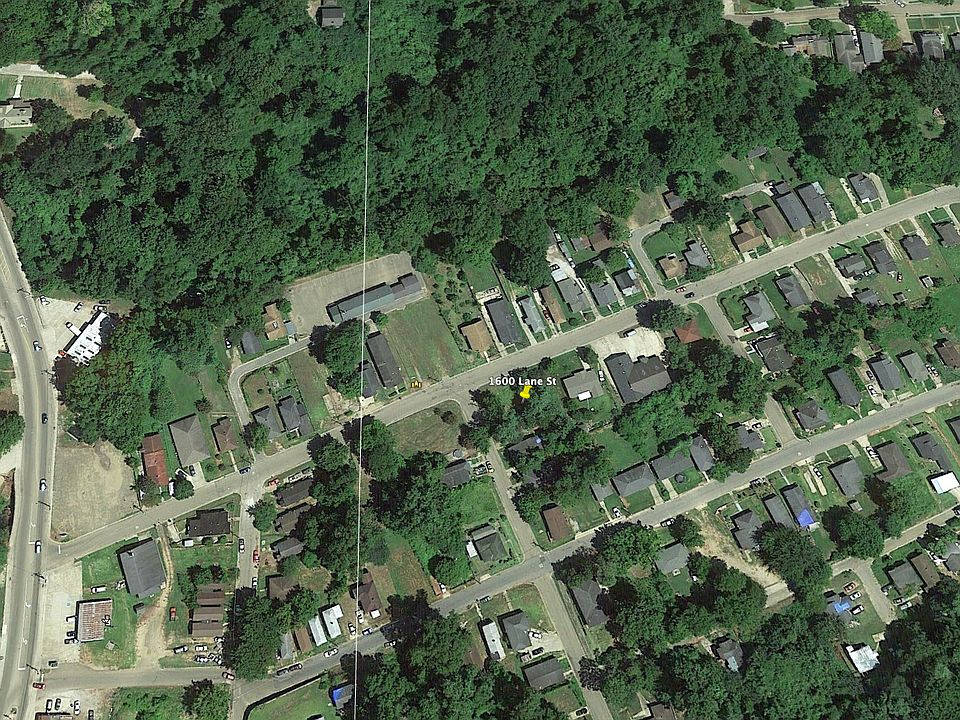 Mature Quiet Neighborhood.