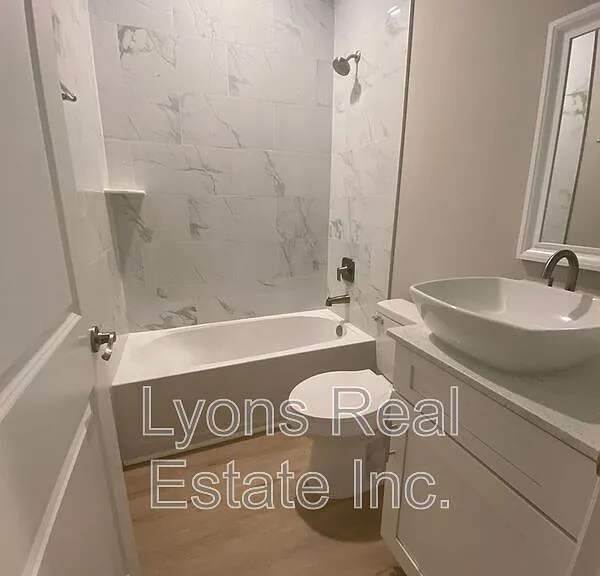13250 Longville Ave — Photo 12