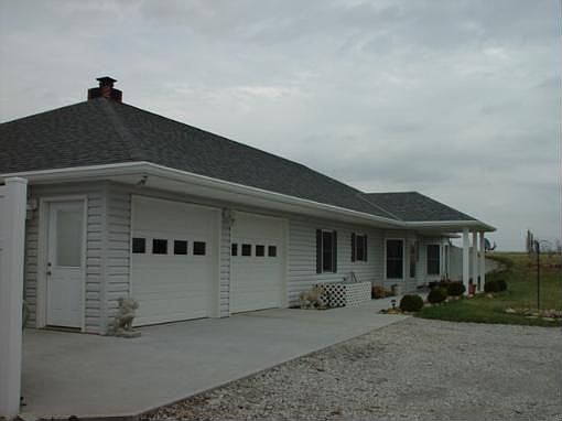 3rd image of 35630 210th St