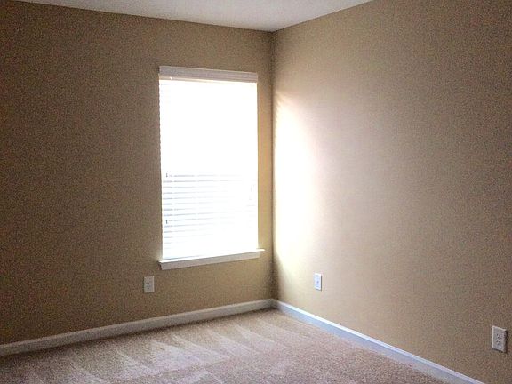 655541_Bedroom Four_04062016