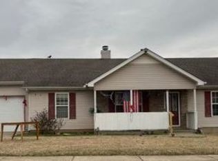 945 Pin Oak Dr, Antioch, TN 37013