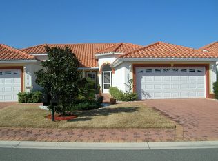 5020 Harbour Dr, Oxford, FL 34484