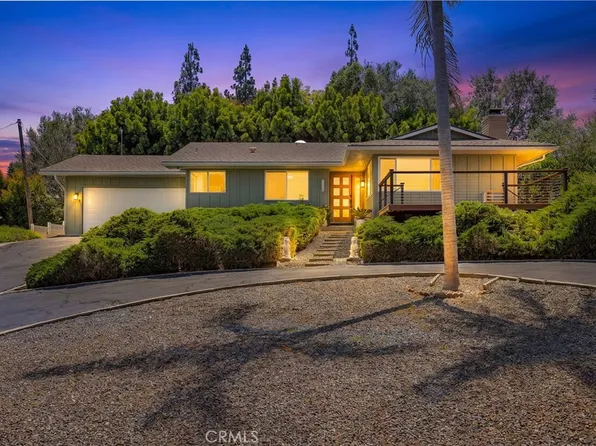 1776 Saint Peters Dr, Fallbrook, CA 92028