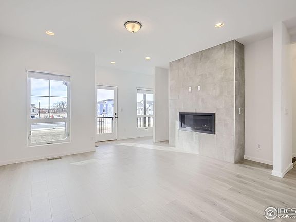 3rd image of 845 Birdwhistle Ln #4