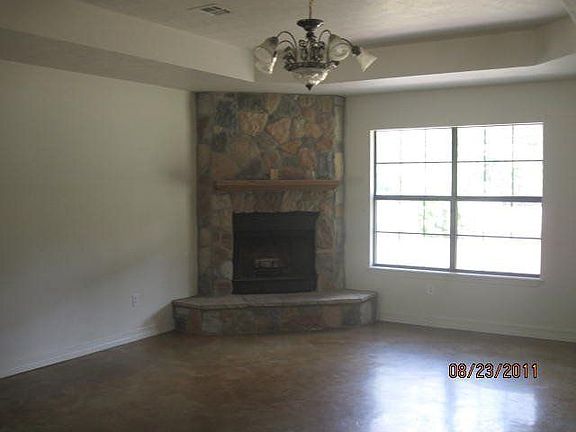 3rd image of 8133 Sunflower Dr