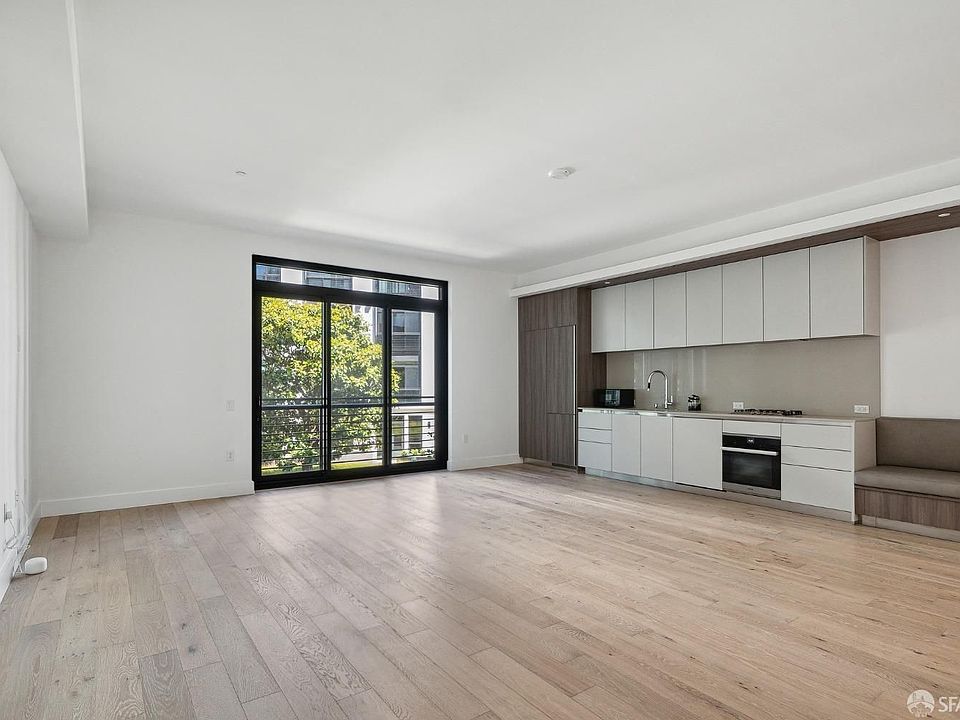 1st image of 1 Bristol Ct #225
