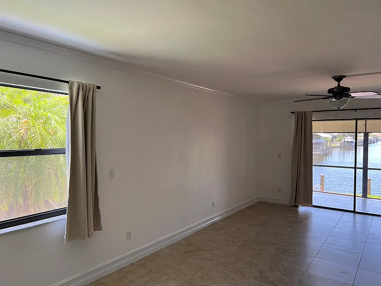 1110 SW 48th Ter #A-101 — Photo 10