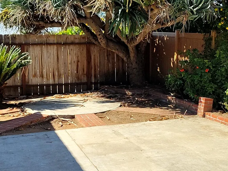 8622 Somerset Ave — Photo 7