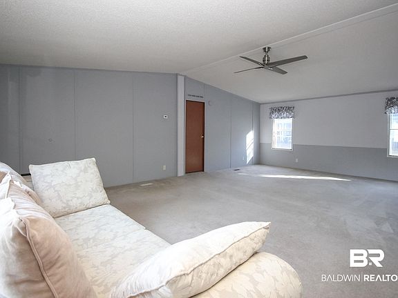 4th image of 5527 Lemontree Ln