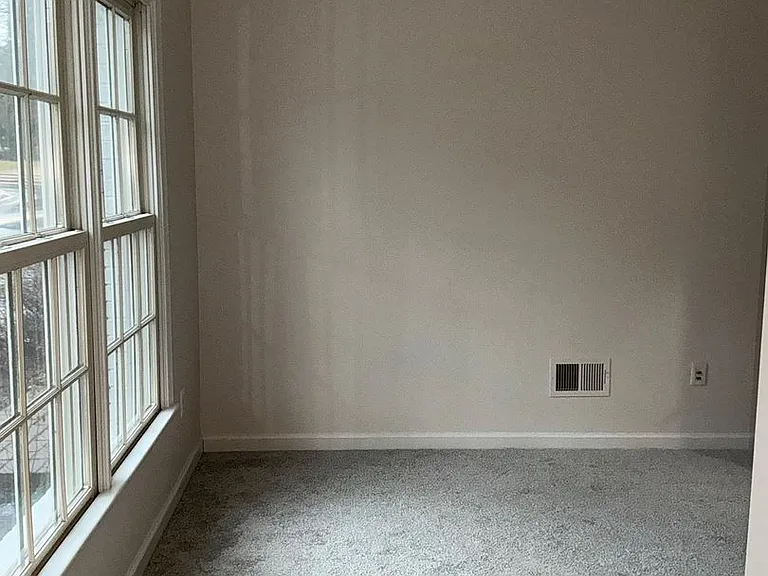 332 Casey Ln — Photo 33
