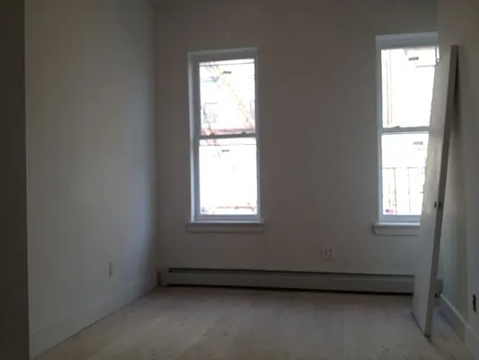 Rented by 5 Boro Realty Corp | media 10