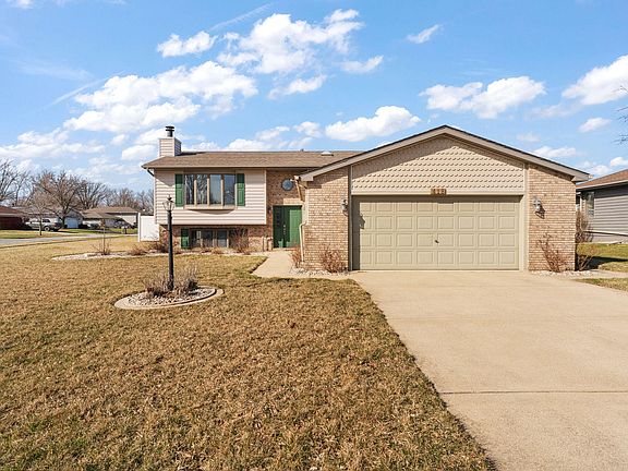 2nd image of 418 Teibel Dr