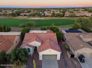 1094 N Night Heron Dr, Green Valley, AZ 85614
