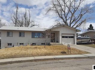 1725 Sycamore St, Casper, WY 82604