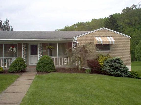 3rd image of 883 Alder Dr