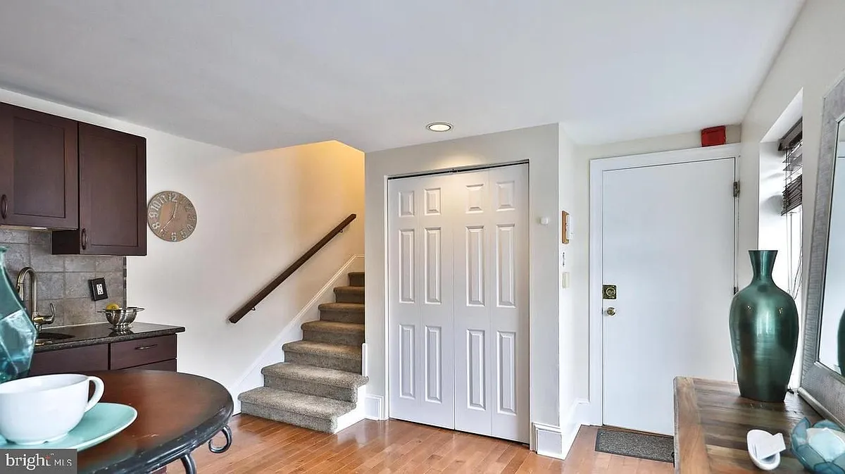Building Photo - 630 N 17th St #32-5
