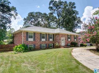 1340 Panorama Dr, Vestavia Hills, AL 35216