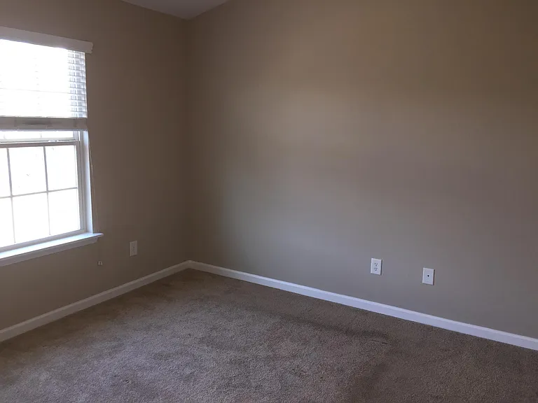 10143 Ballyclare Ct — Photo 10