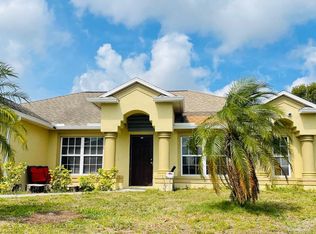 557 Undallo Rd, Port Saint Lucie, FL 34953
