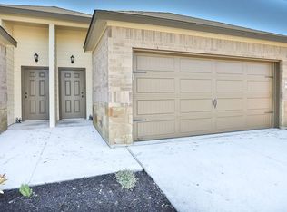 189 Joanne Loop UNIT B, Buda, TX 78610